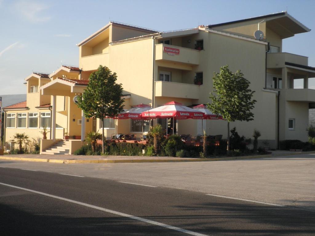 Motel Jankovic Hrvace Exteriér fotografie